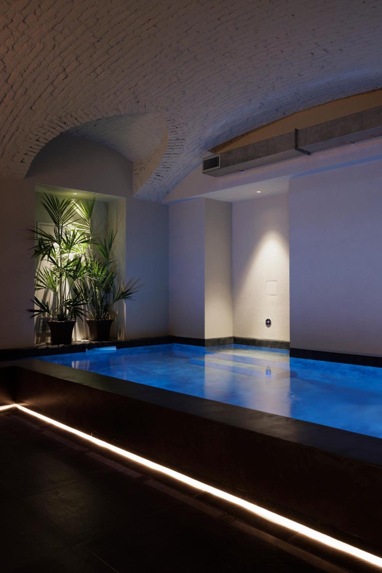 Palazzo Bellezia Luxury Suites & Spa Турин Экстерьер фото